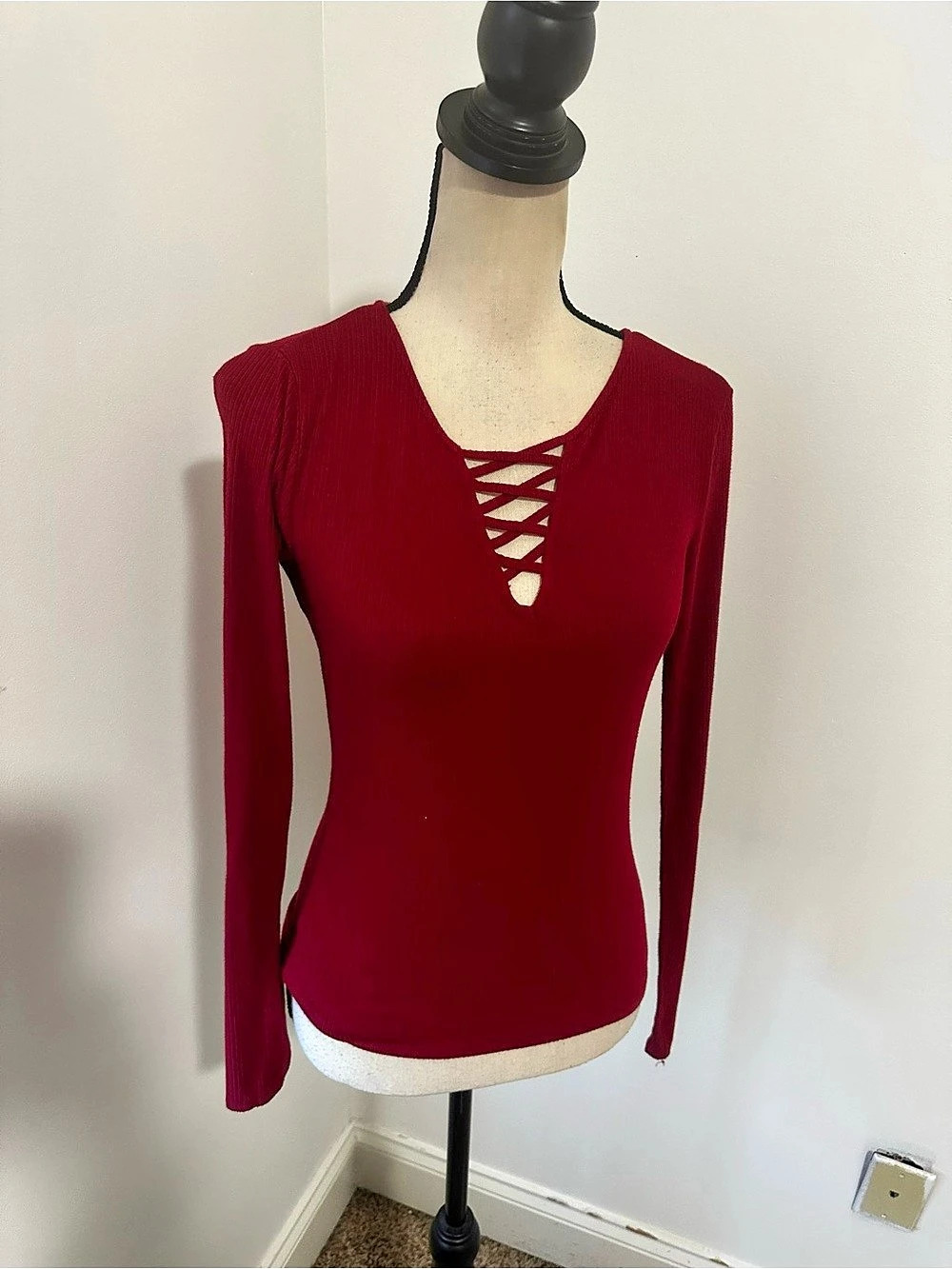 Aeropostale Lace-Up Long Sleeve Top in Red Size Small